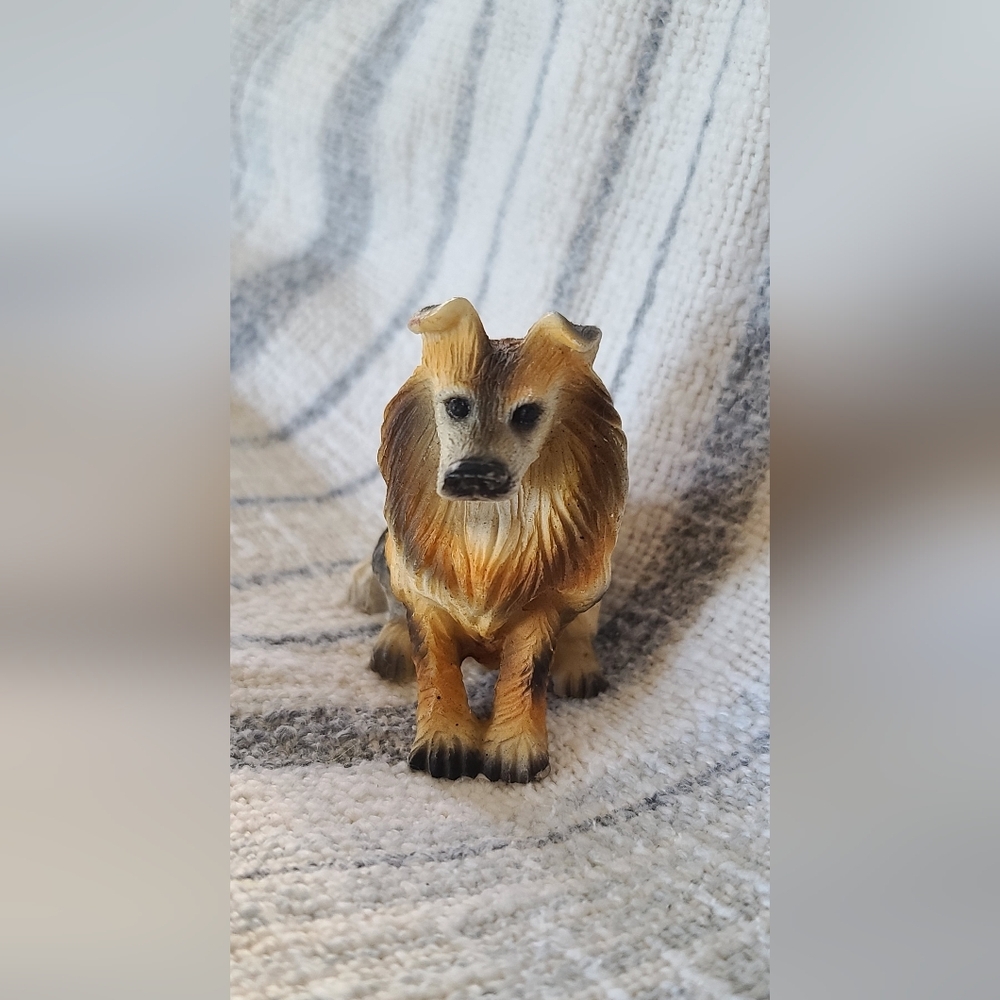 Collectable Collie Dog Figurine